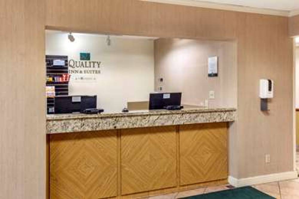 QUALITY INN & SUITES RALEIGH DURHAM 6