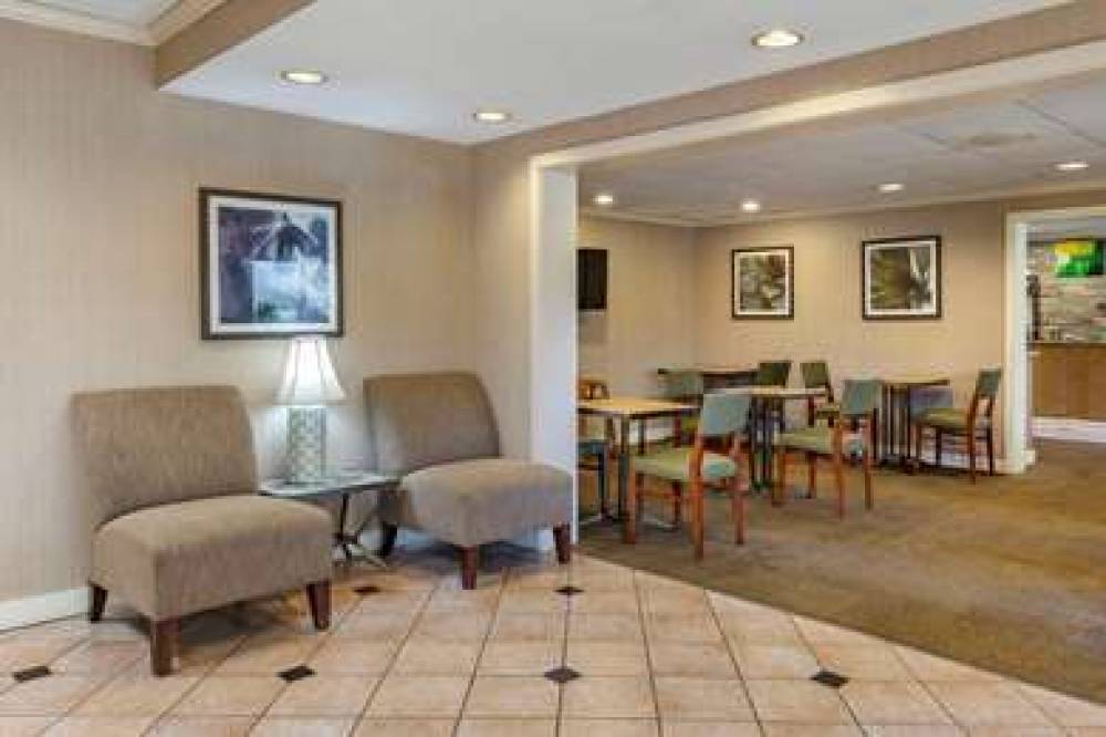 QUALITY INN & SUITES RALEIGH DURHAM 5