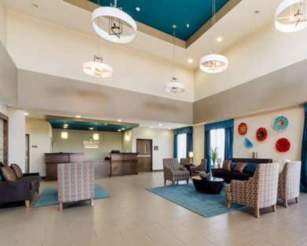 QUALITY INN & SUITES VICTORIA EAST 4