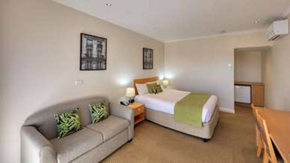 QUALITY INN SWAN HILL 4