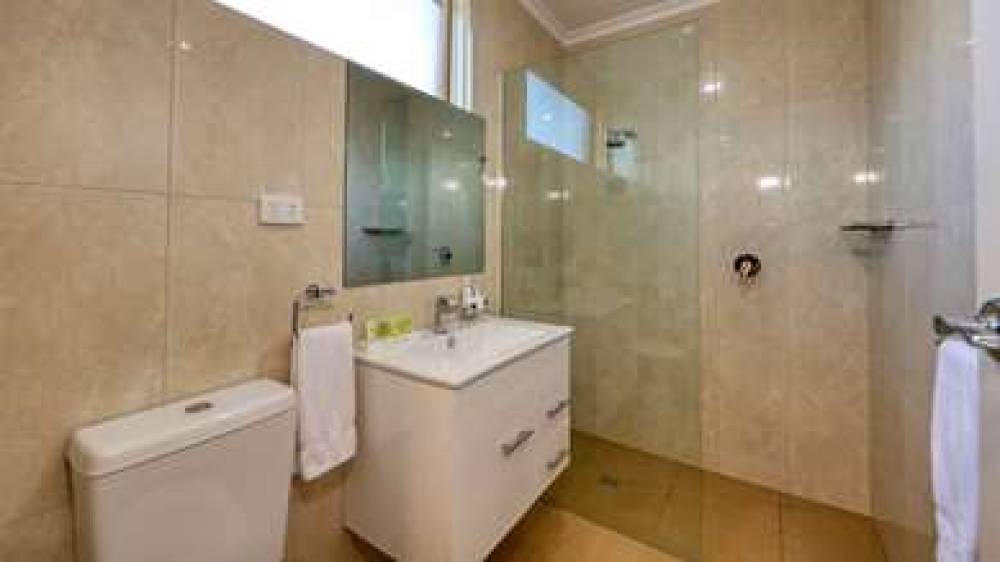 QUALITY INN SWAN HILL 9