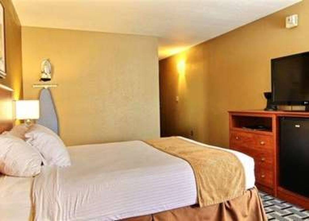 QUALITY INN THIEF RIVER FALLS 10