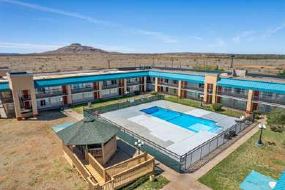 Quality Inn Tucumcari 2