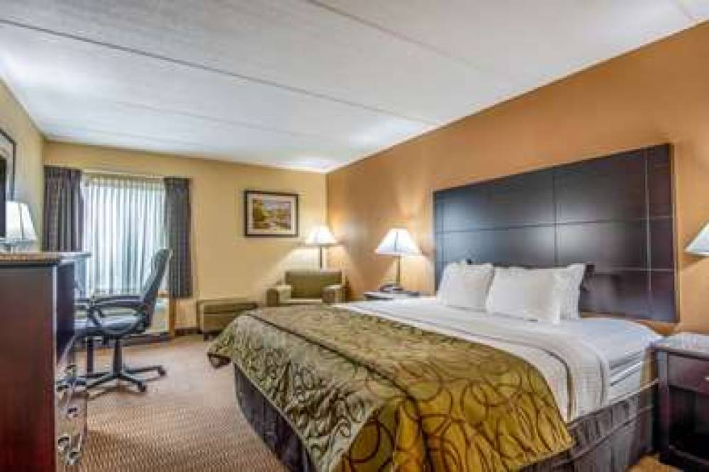 QUALITY INN TULLY I-81 8