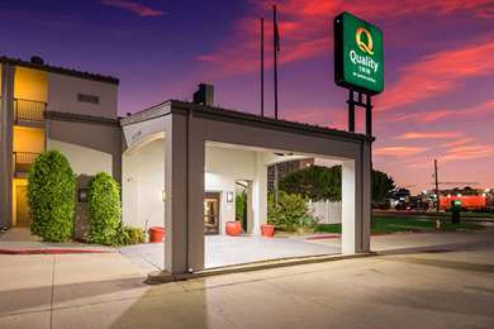 QUALITY INN TULSA CENTRAL 1