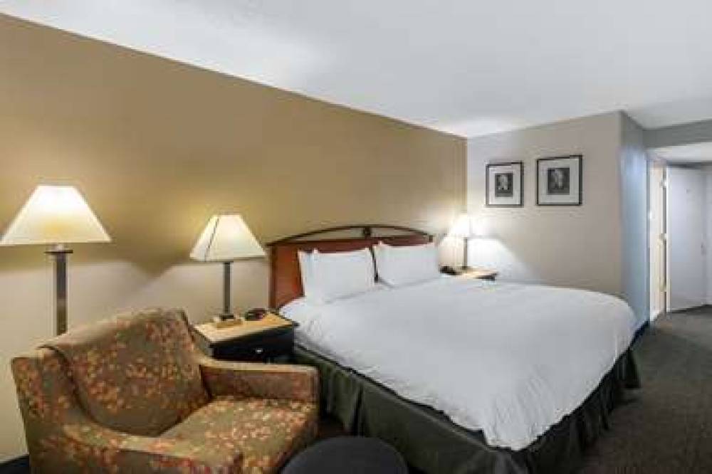 QUALITY INN TYLER - LINDALE 10