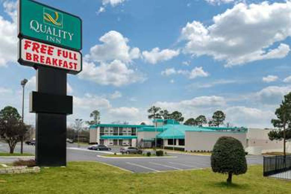 QUALITY INN TYLER - LINDALE 1