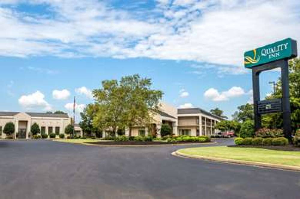 QUALITY INN UNION CITY US 51 3