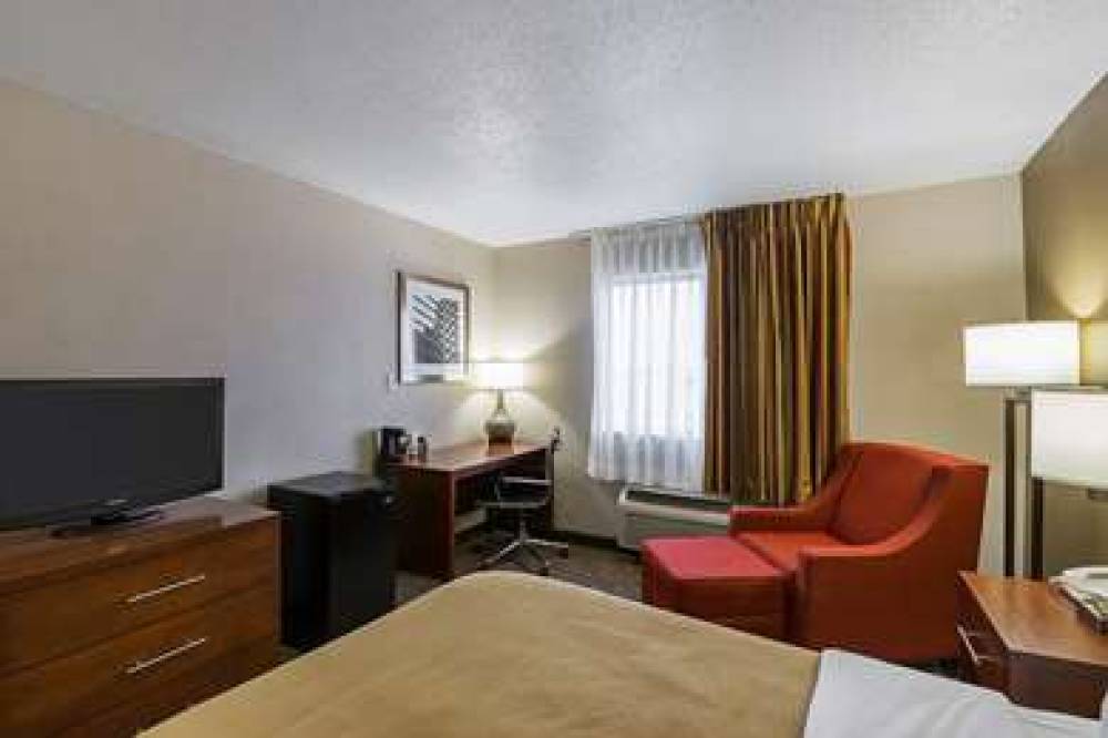 QUALITY INN WAVERLY 10