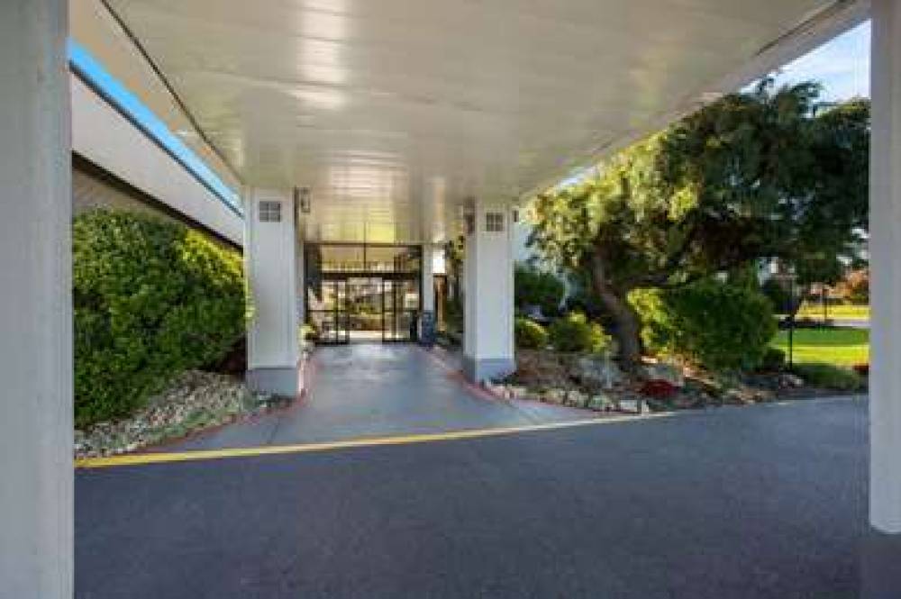 QUALITY INN WAYNE - FAIRFIELD AREA 2