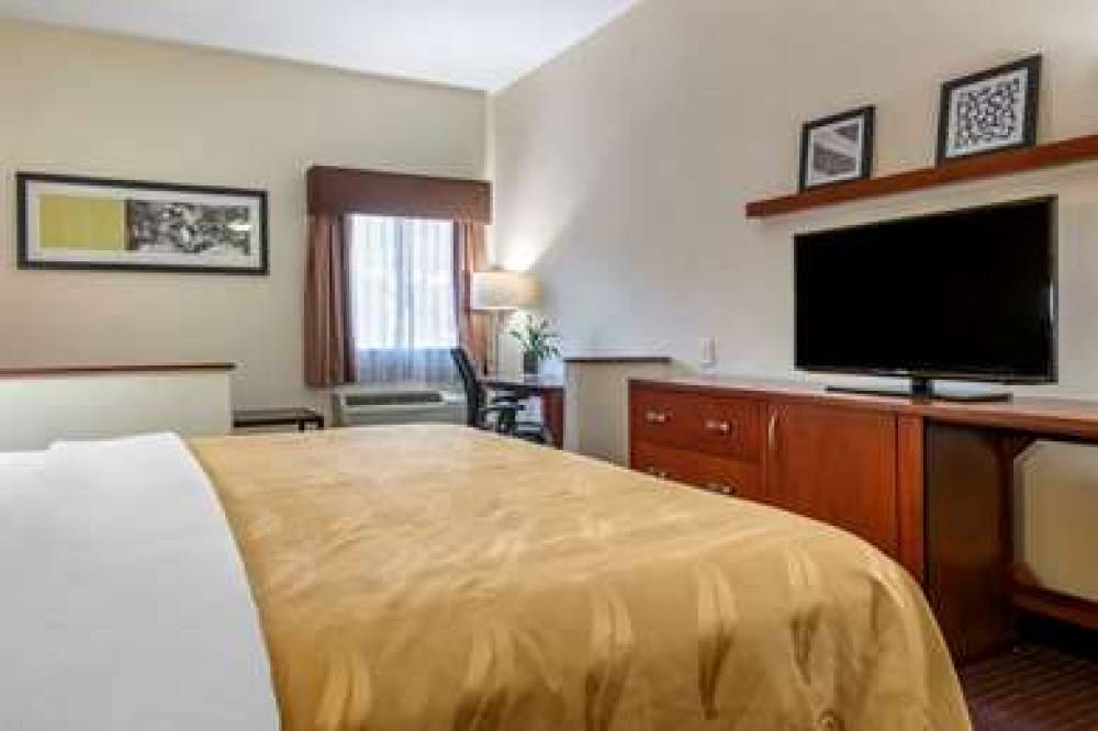 QUALITY INN ZEPHYRHILLS-DADE CITY 10