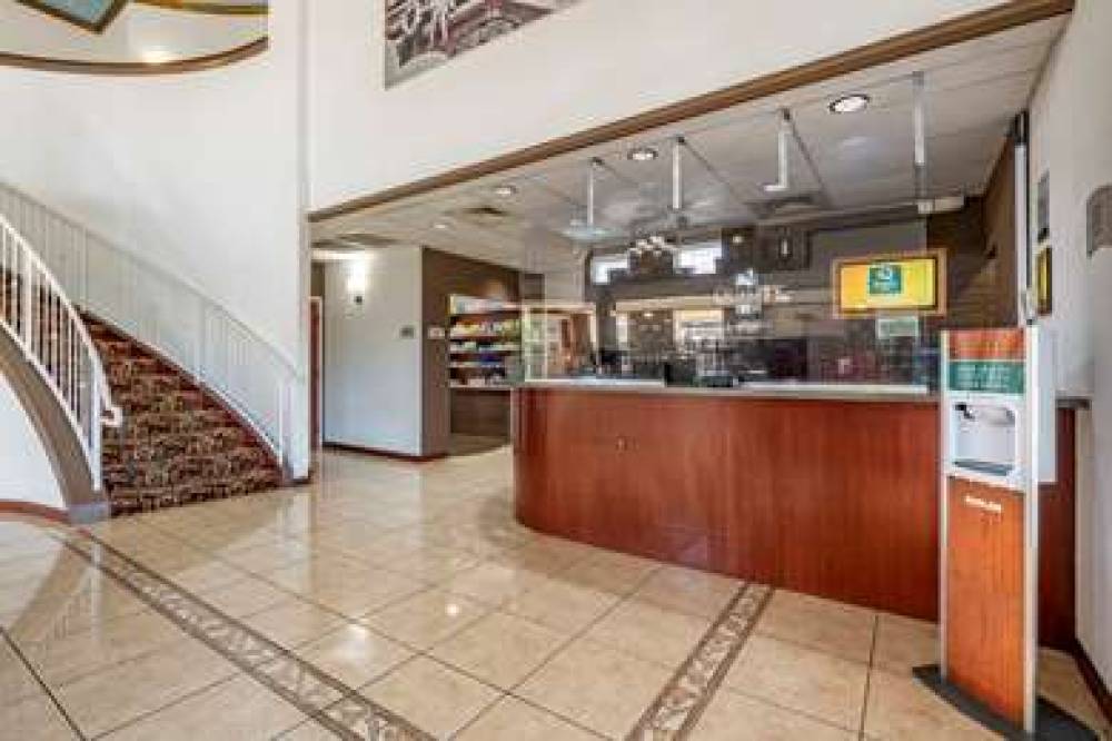 QUALITY INN ZEPHYRHILLS-DADE CITY 3