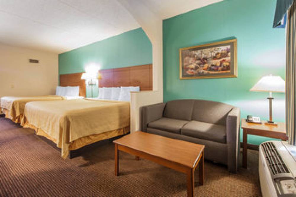 Quality Suites Chattanooga 8