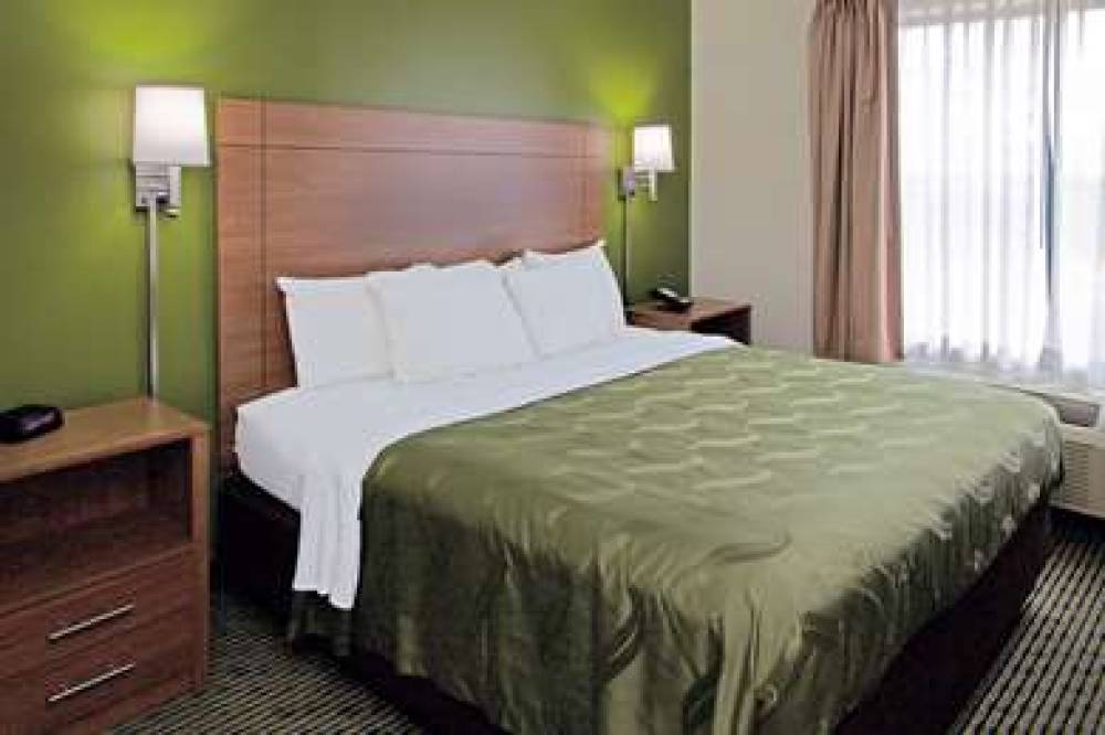 Quality Suites Lake Wright - Norfolk Airport 5