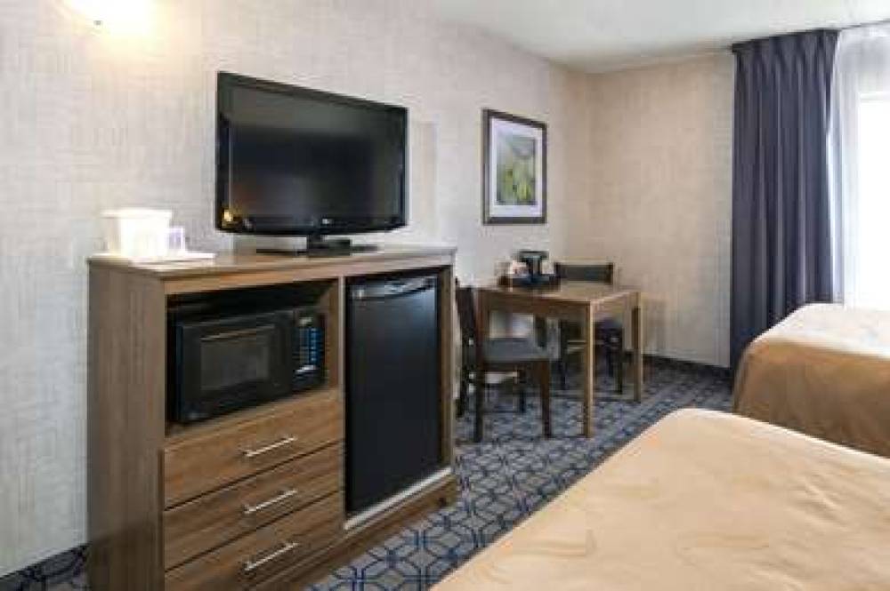 Quality Suites Whitby