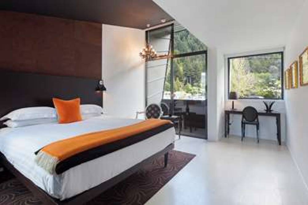 QUEENSTOWN PARK BOUTIQUE HOTEL 9