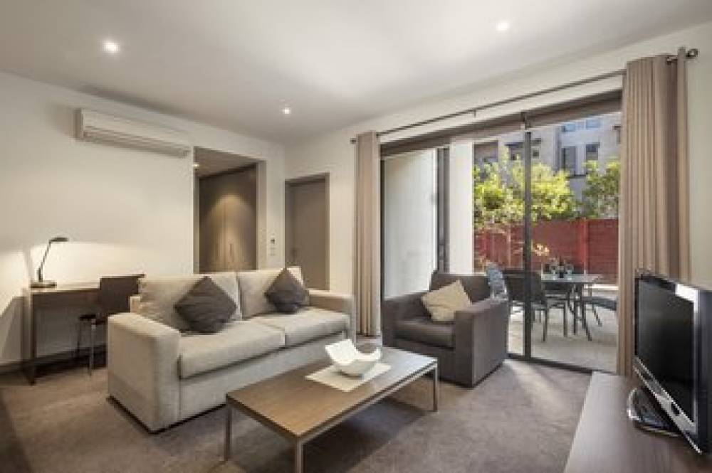 QUEST GLEN WAVERLEY 4