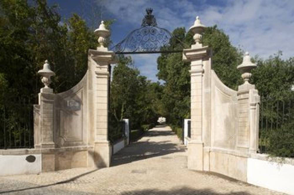 Quinta Das Lagrimas Palace