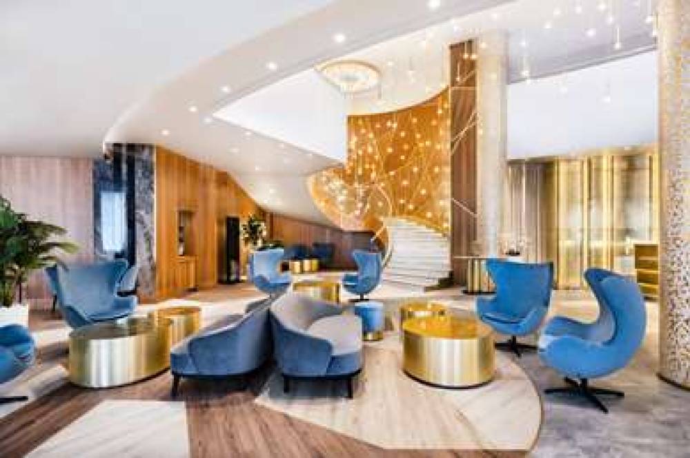 Radisson Blu Belorusskaya Hotel, Moscow 1