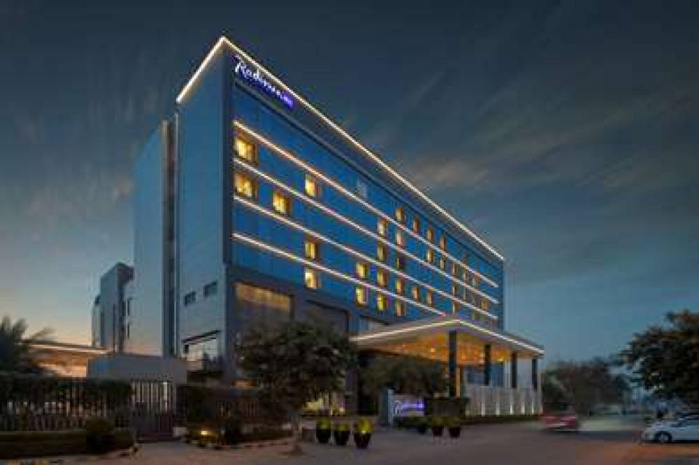 Radisson Blu Faridabad 2