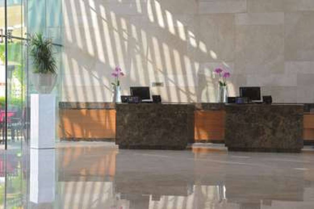 Radisson Blu Hotel, Abu Dhabi Yas Island 1