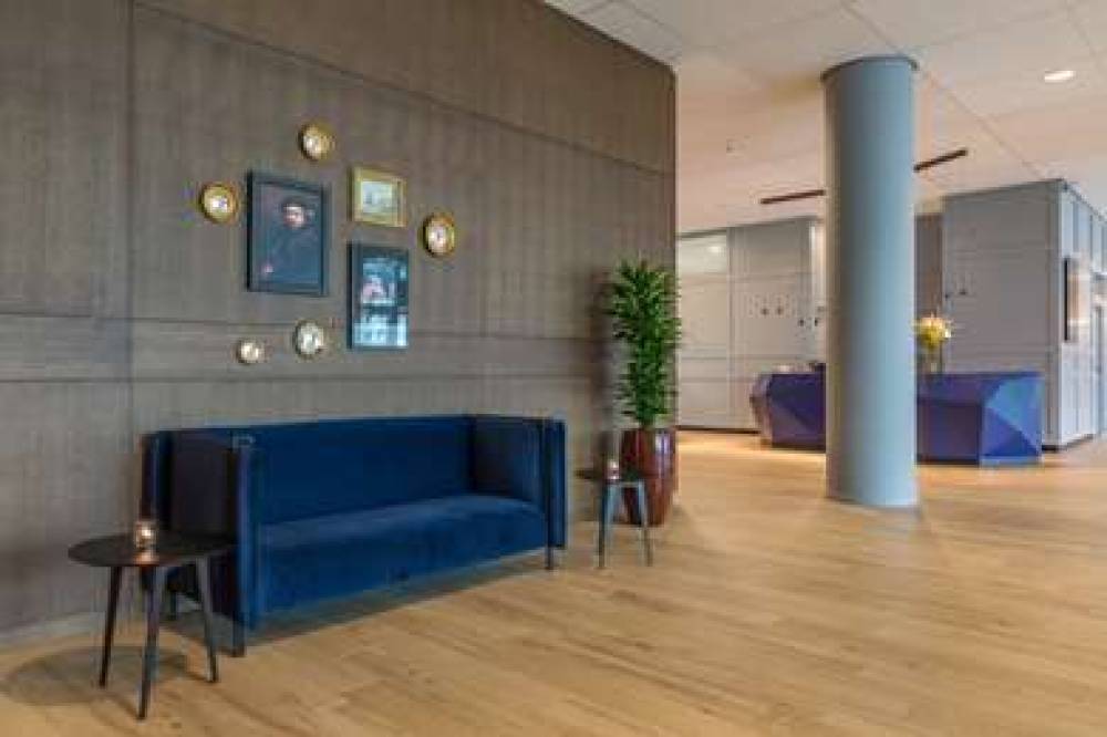 Radisson Blu Hotel Amsterdam Airport 3