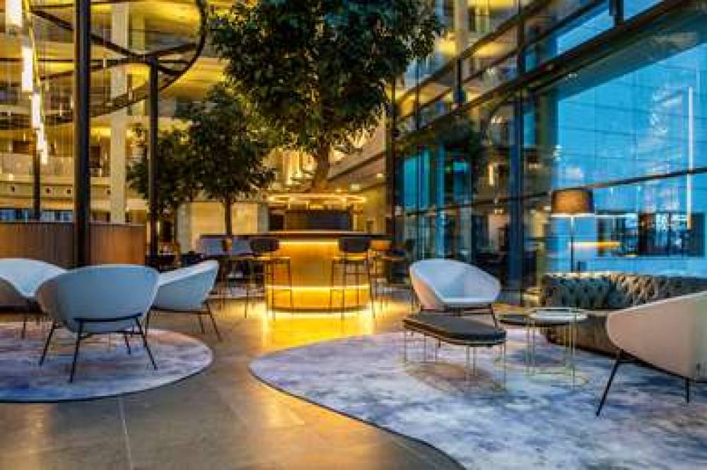 Radisson Blu Hotel Cologne 3