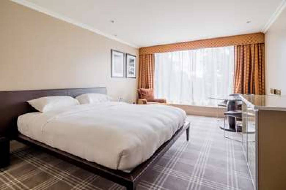 RADISSON BLU HOTEL, LONDON HEATHROW 8