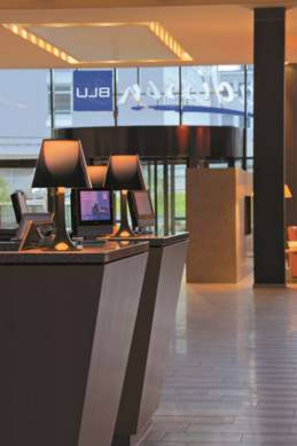 Radisson Blu Hotel, Zurich Airport 5