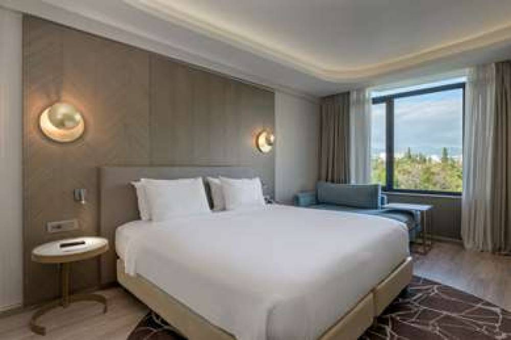 Radisson Blu Park Hotel, Athens 9