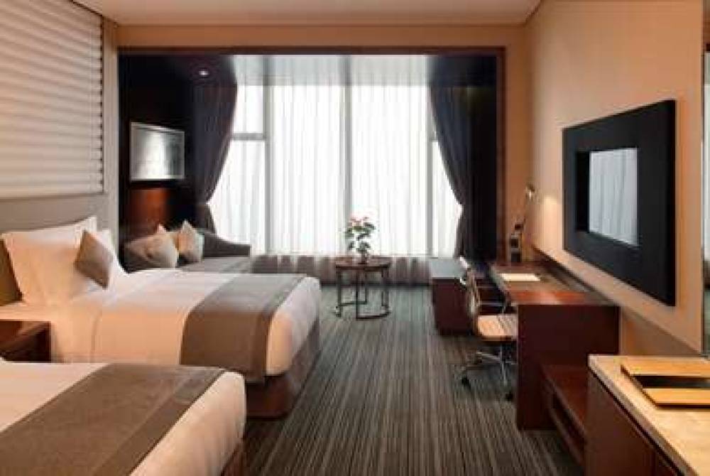 Radisson Blu Plaza Chongqing 9