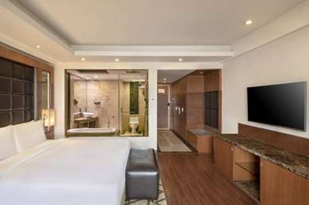 Radisson Blu Plaza Delhi 8