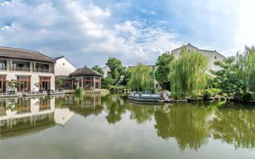 Radisson Blu Resort Wetland Park Wuxi 3