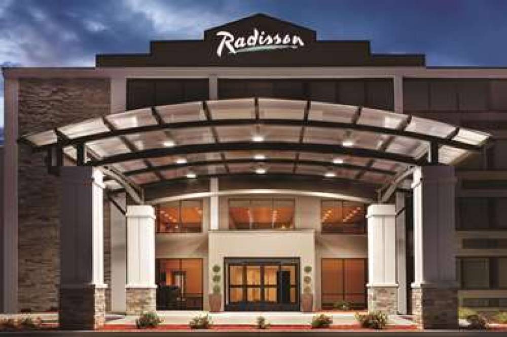 RADISSON CHARLOTTE AIRPORT 1