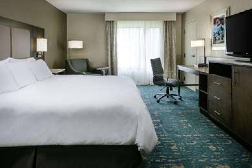 Radisson Hotel & Conference Center Coralville - Iowa City 7