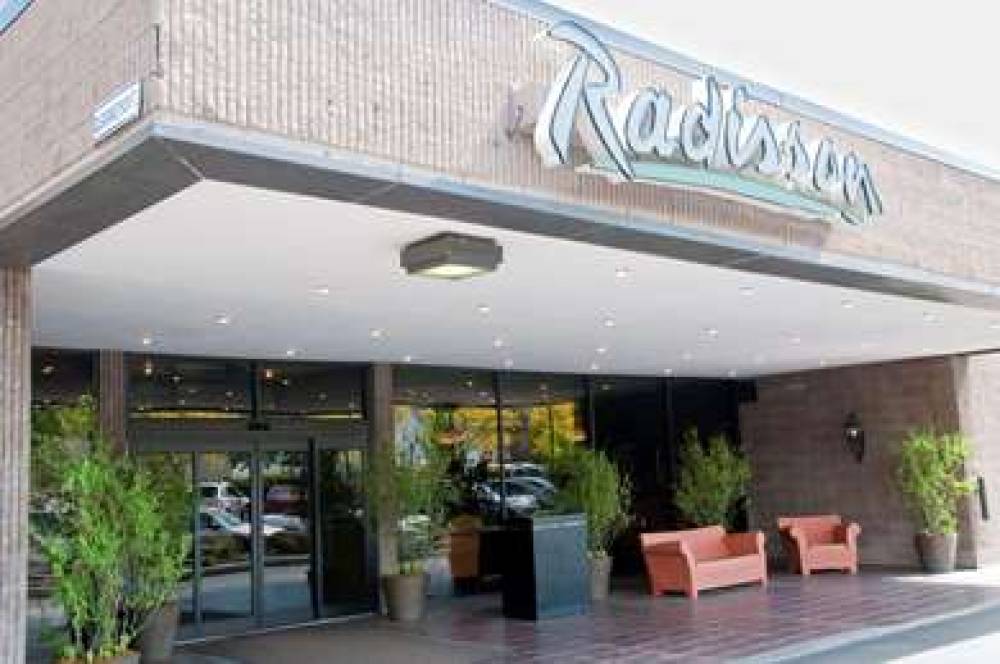 Radisson Hotel Corning 2