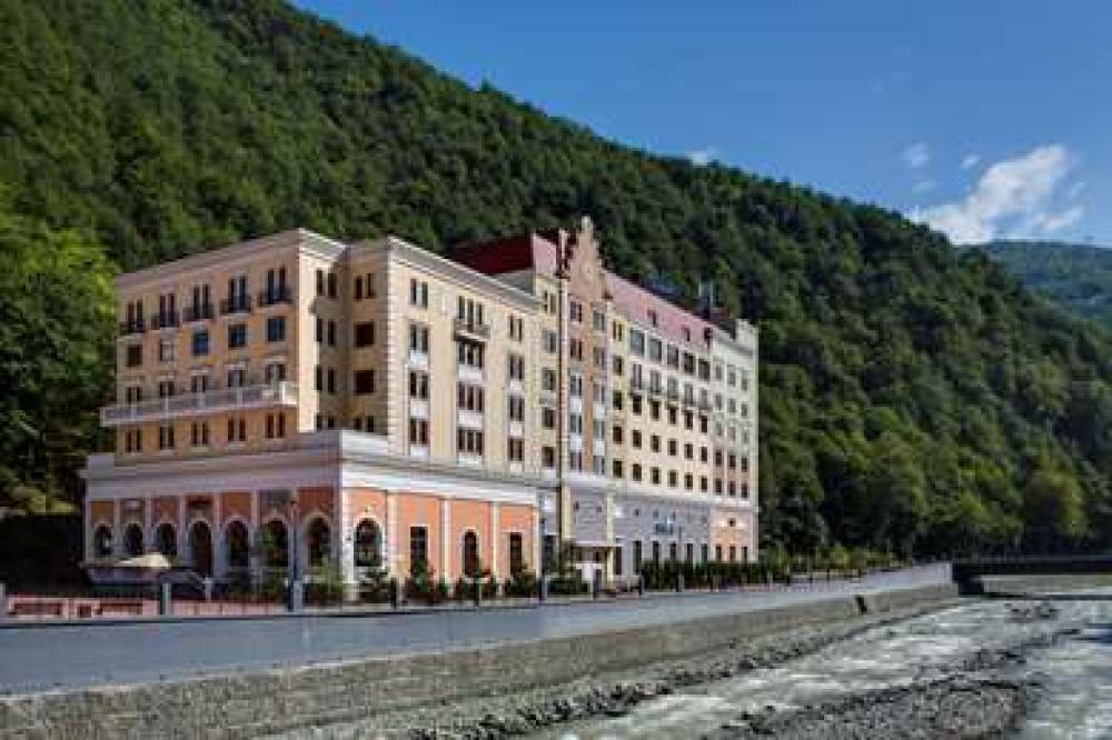 Radisson Hotel, Rosa Khutor 5