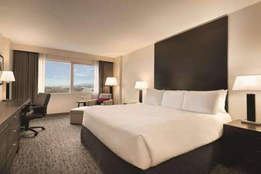 RADISSON HOTEL VANCOUVER AIRPORT 8