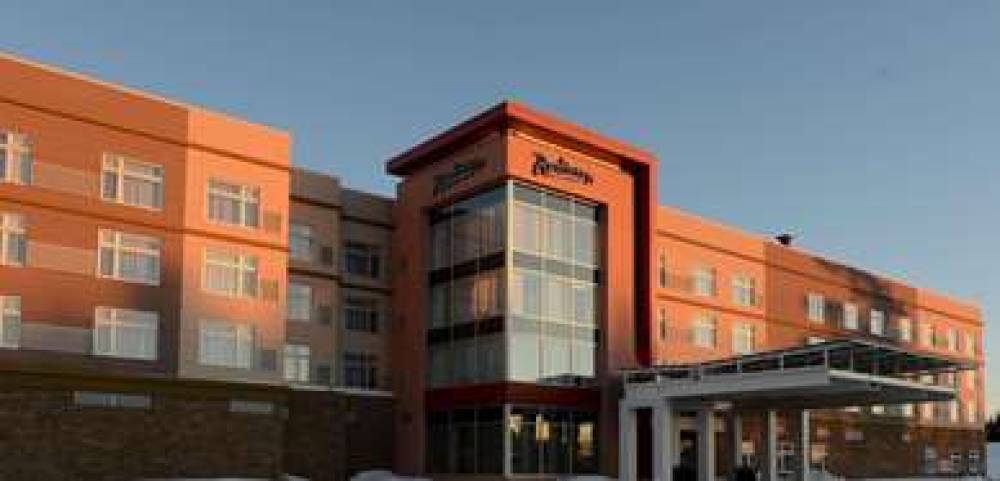 RADISSON KINGSWOOD HOTEL 1