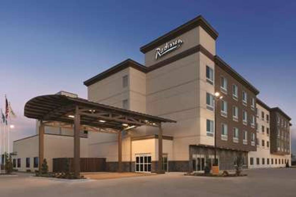 RADISSON OKC AIRPORT 1