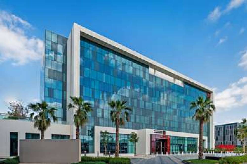 RADISSON RED DUBAI SILICON OASIS 5