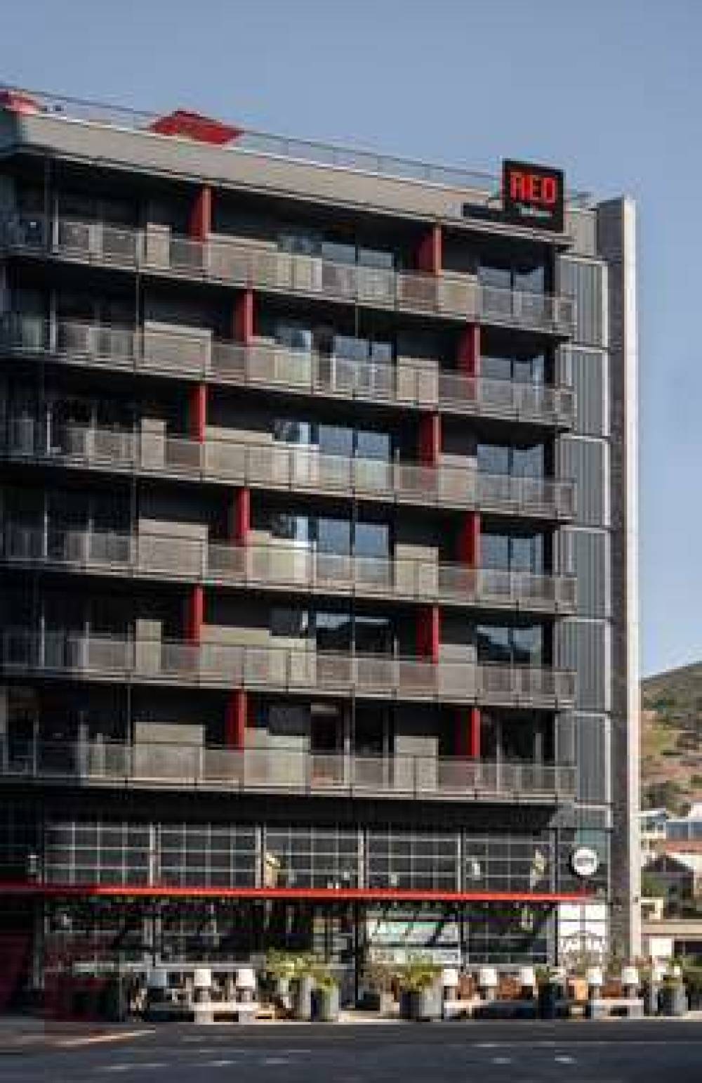 RADISSON RED V AND A WATERFRONT 3