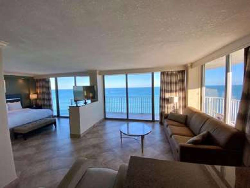 Radisson Suite Hotel Oceanfront 7