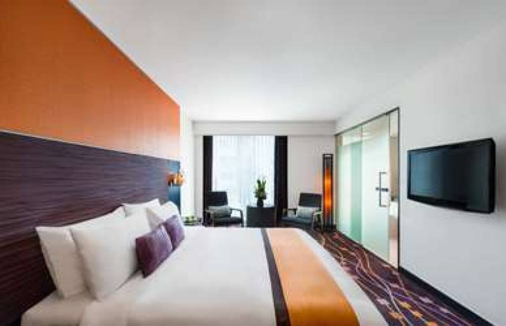 Radisson Suites Bangkok Sukhumvit 4