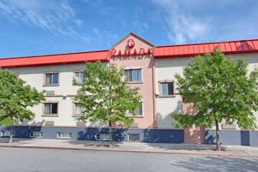 Ramada Bronx 1