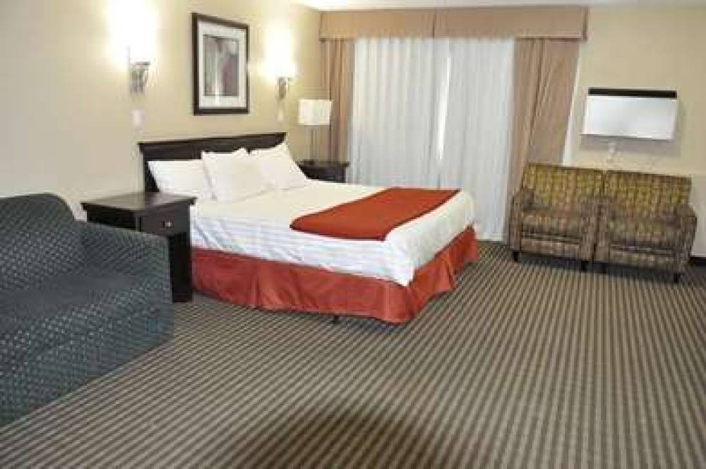 RAMADA BY WYNDHAM ABBOTSFORD 7