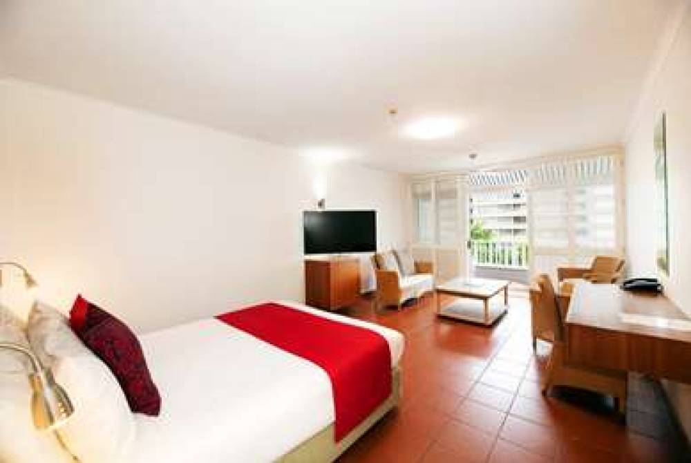 RAMADA BY WYNDHAM CAIRNS 6