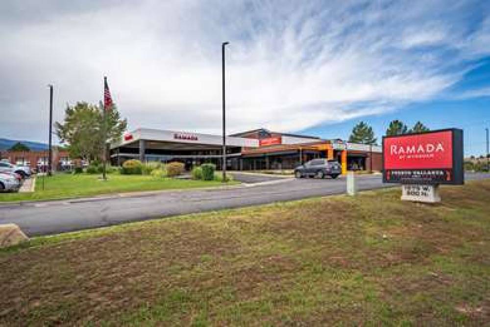 RAMADA BY WYNDHAM CEDAR CITY 2