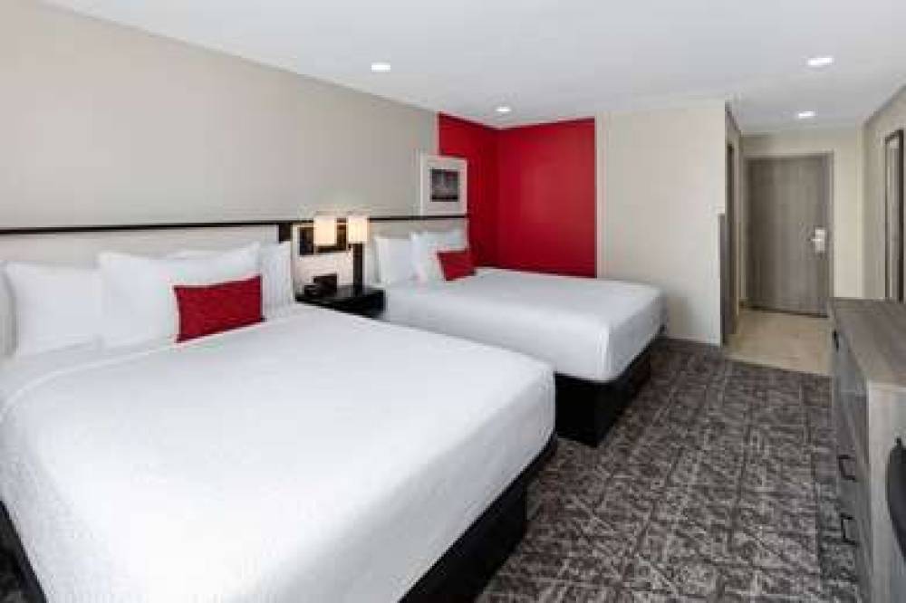 RAMADA BY WYNDHAM DFW AIRPORT 10