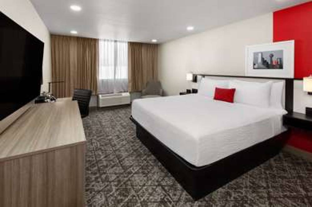 RAMADA BY WYNDHAM DFW AIRPORT 9